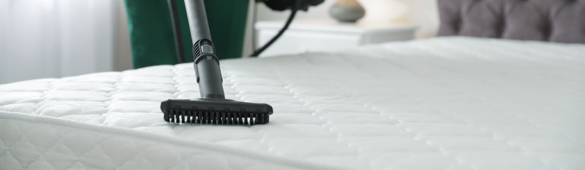 Como limpar colchão e tirar manchas da cama?