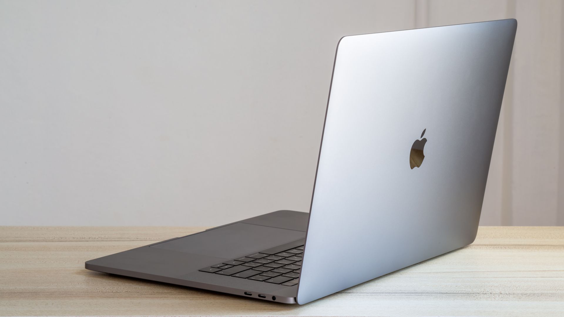 MacBook na Black Friday 2021: 6 notebooks Apple para ficar de olho
