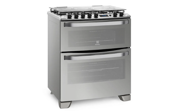 Fogão Electrolux 76DXR com forno duplo, integrante da nossa lista. (Imagem:Divulgação/Electrolux)