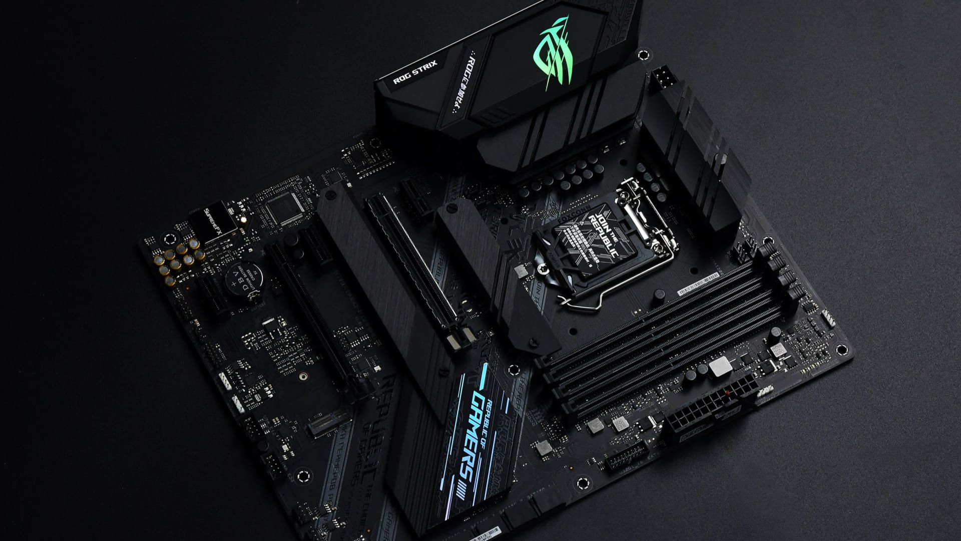 Placa mãe é a principal peça de um computador de alto desempenho. (Foto: Jack Skeens/Shutterstock.com)