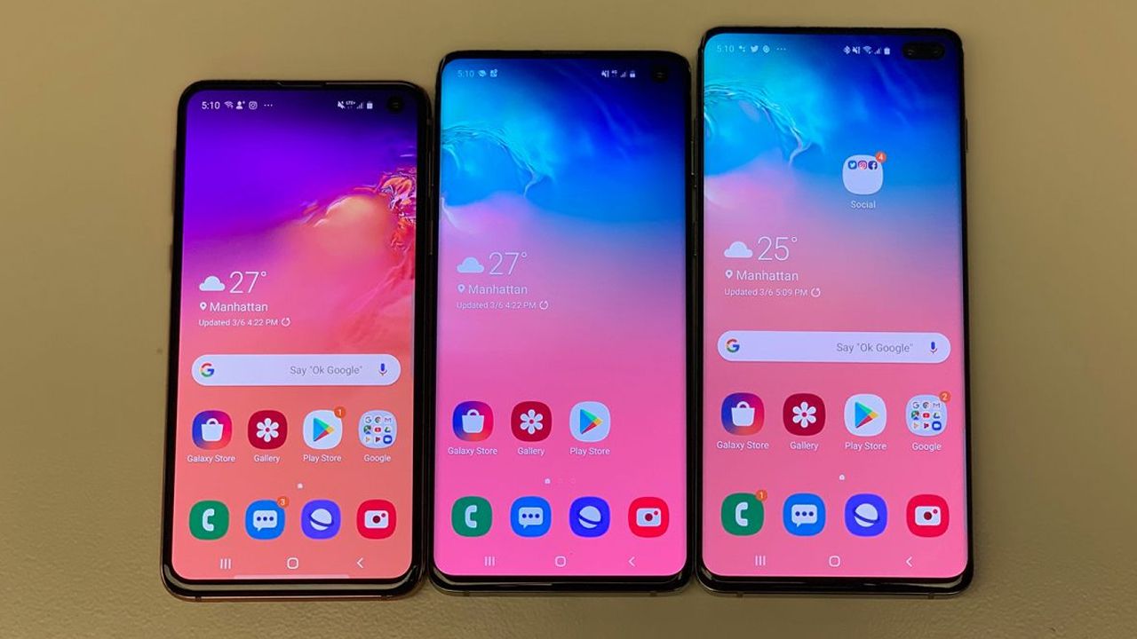 A linha Galaxy S10 tem três celulares de diferentes tamanhos (Foto: Divulgação/CNN)