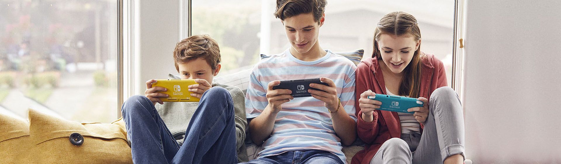 Nintendo Switch Lite vs Nintendo Switch: qual a diferença entre os  consoles? - DeUmZoom