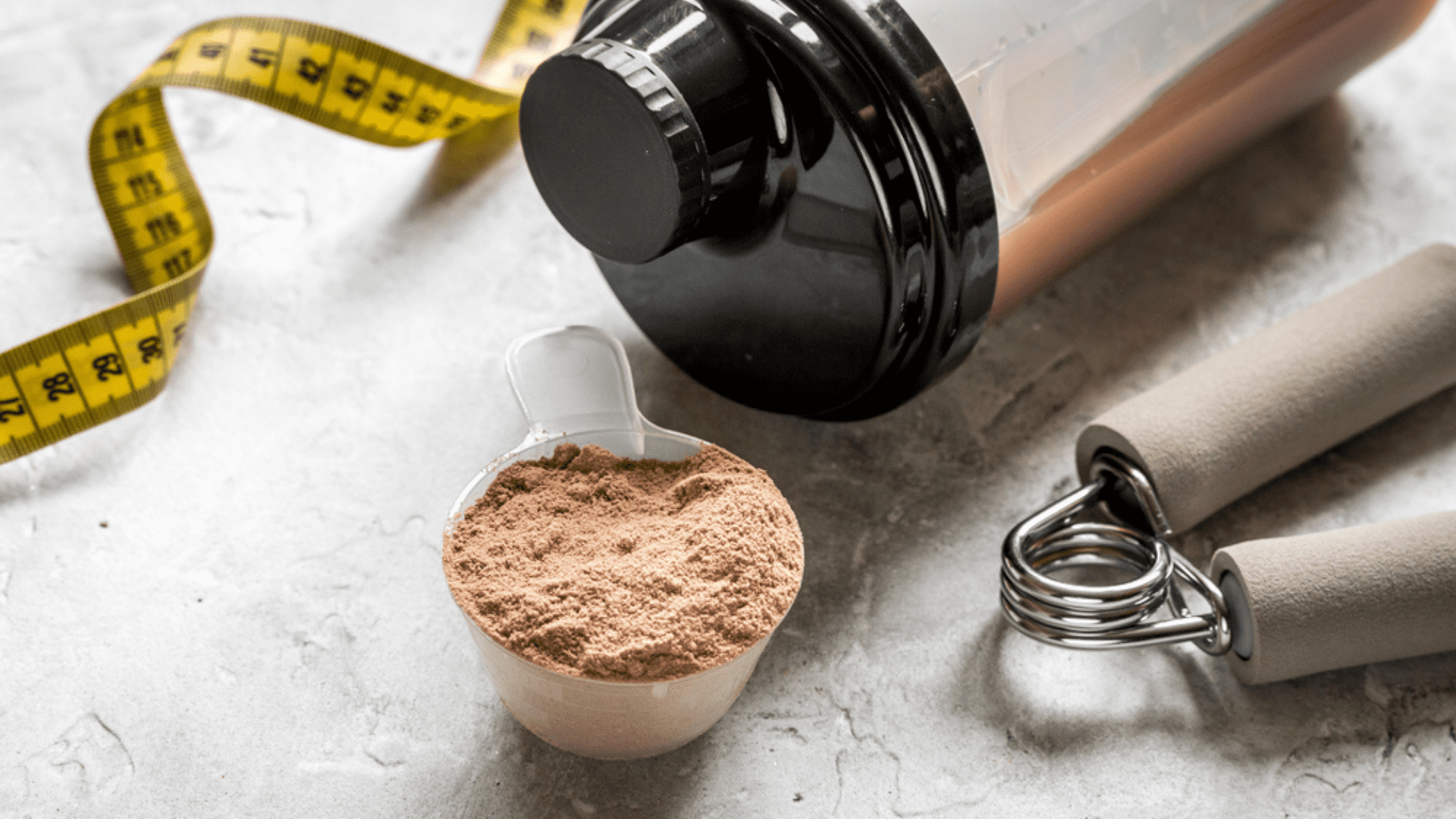 O Whey Protein é um suplemento para engordar (Imagem: Reprodução/Shutterstock)