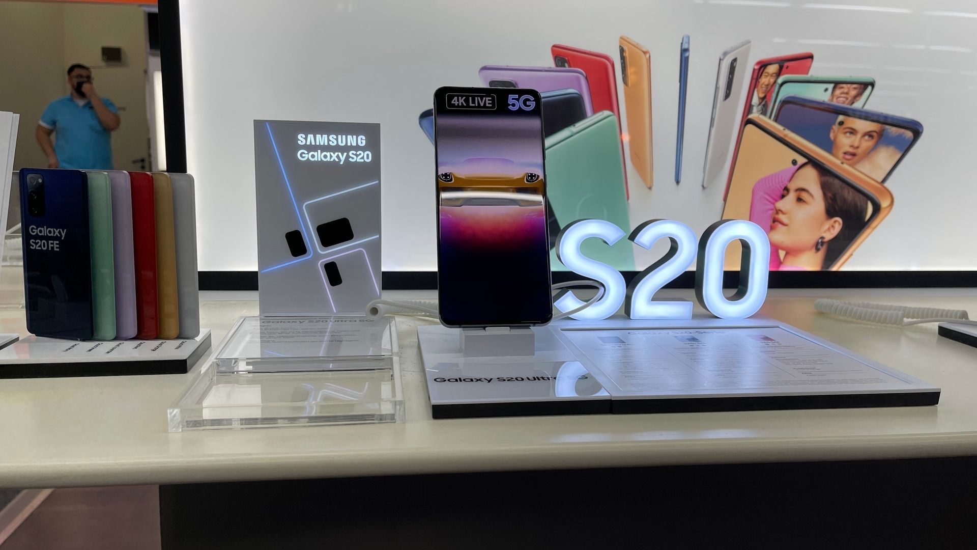 Bateria do Galaxy S20 FE tem capacidade de 4.500 mAh (Foto: ms_pics_and_more/Shutterstock)