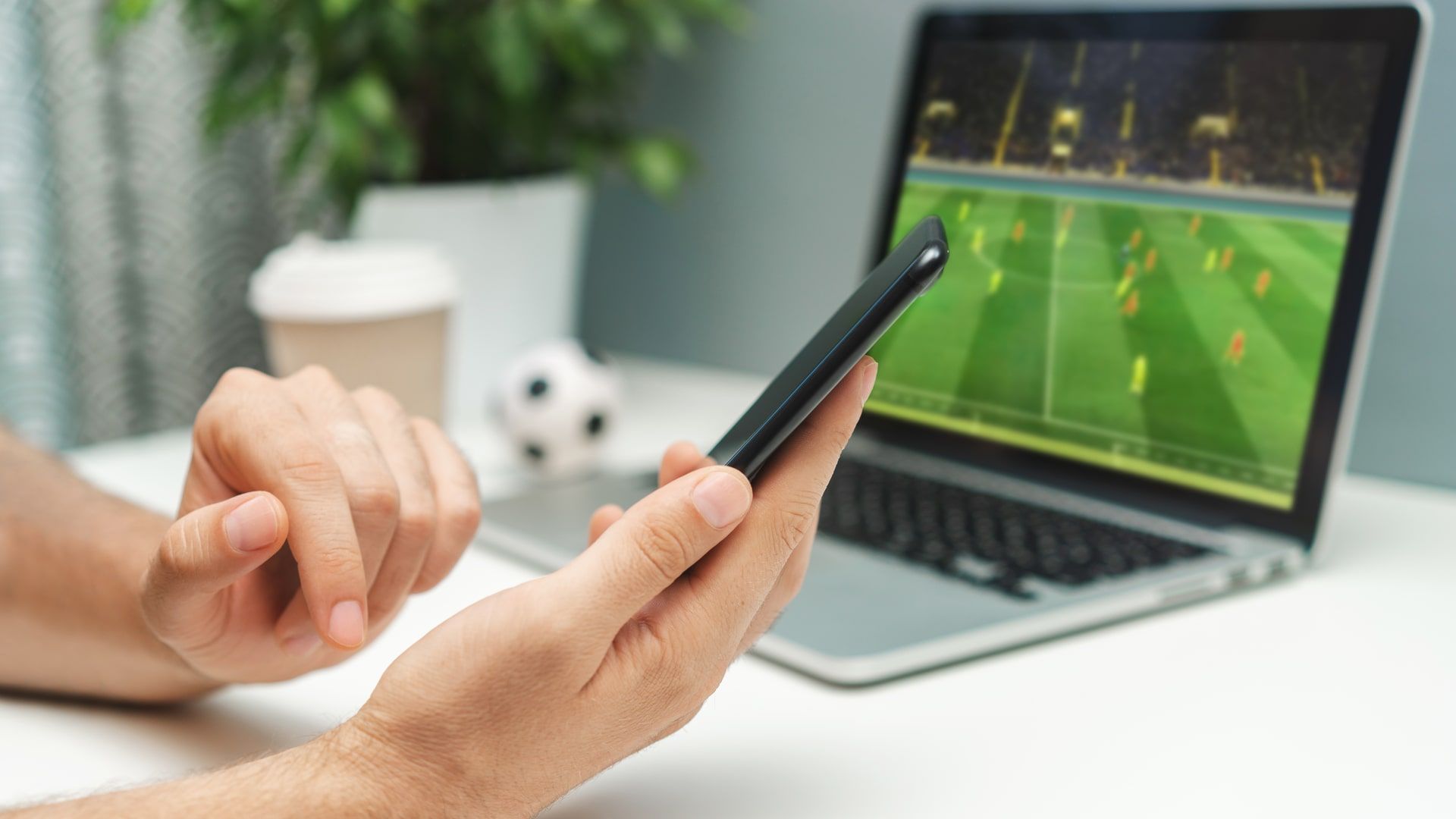 Futebol ao vivo no celular: apps para assistir jogos
