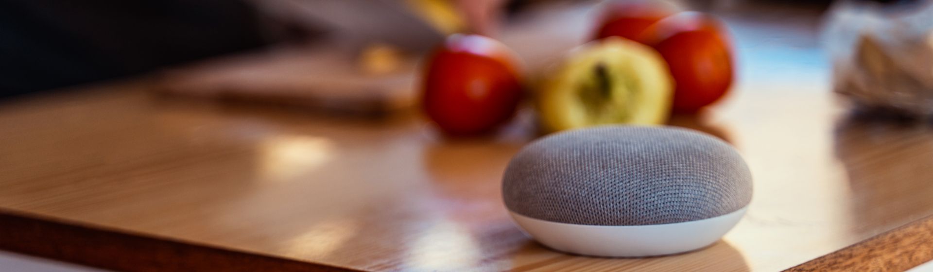 Google Nest Mini vs Echo Dot 4: qual smart speaker é melhor?