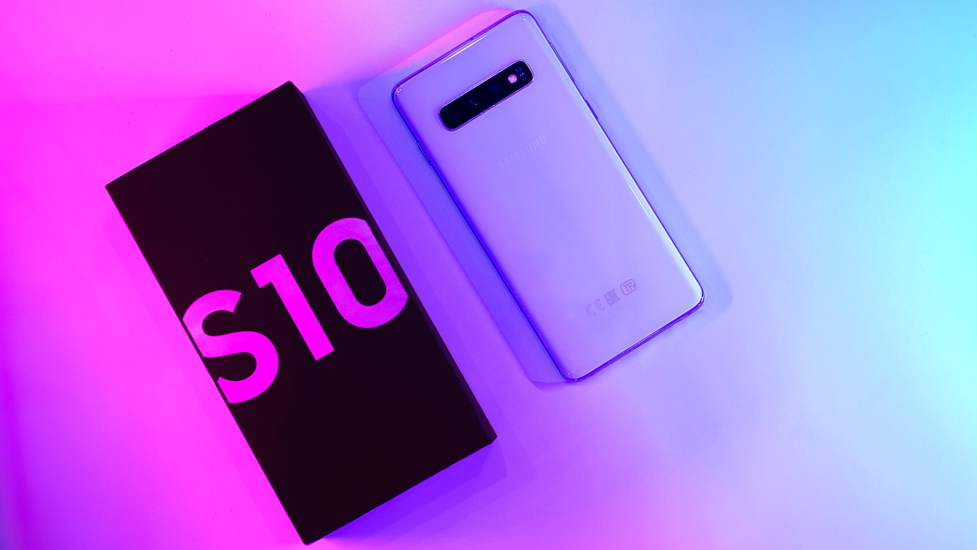 O Galaxy S10 é um aparelho da linha Samsung Galaxy S que ainda vale a pena em 2021 (Foto: Shutterstock)
