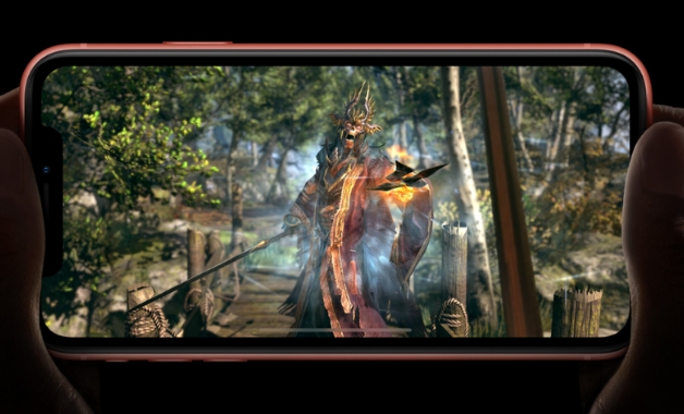 Resolução da tela do iPhone XS Max é boa para jogos (Foto: Divulgação/Apple)