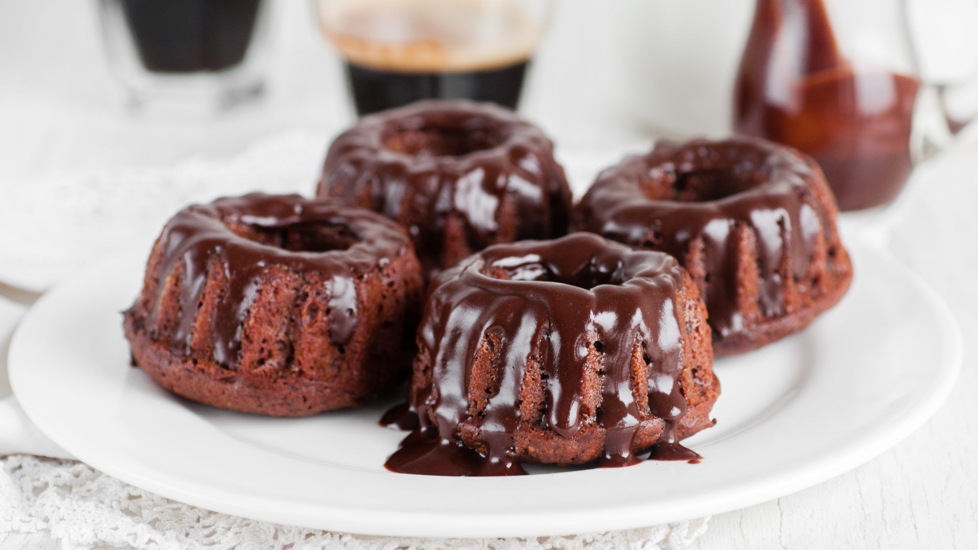 Bolo na Air fryer: Aprenda 10 receitas deliciosas de bolos feitos na  fritadeira elétrica - Receitas Rápidas e Fáceis