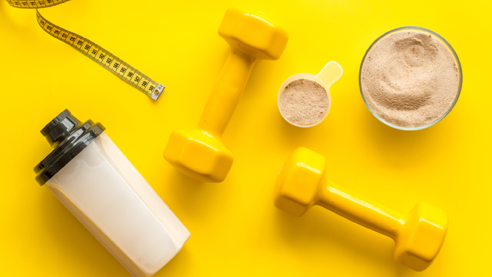 Whey protein engorda? Entenda o que é o suplemento e como tomar, nutrição