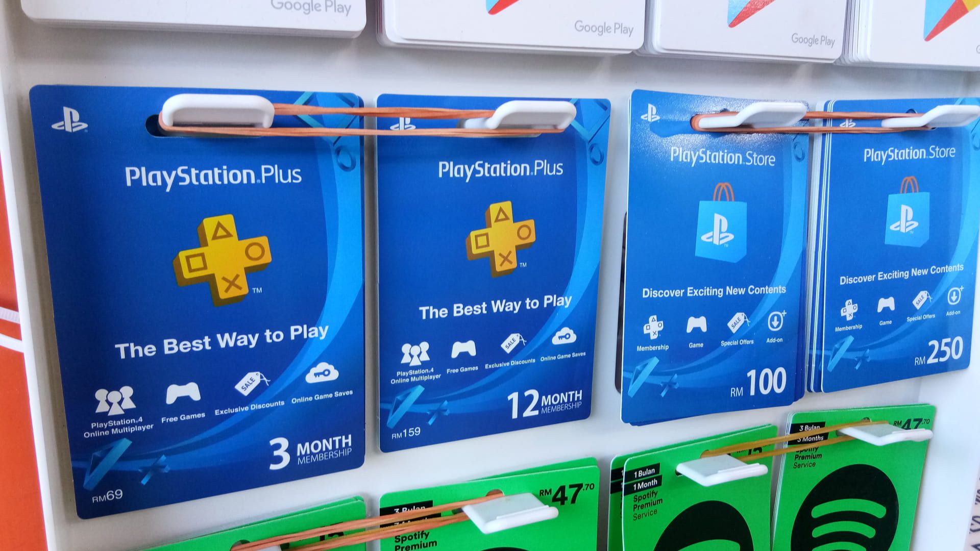 Cards para PlayStation Plus estão sumindo das lojas em diferentes