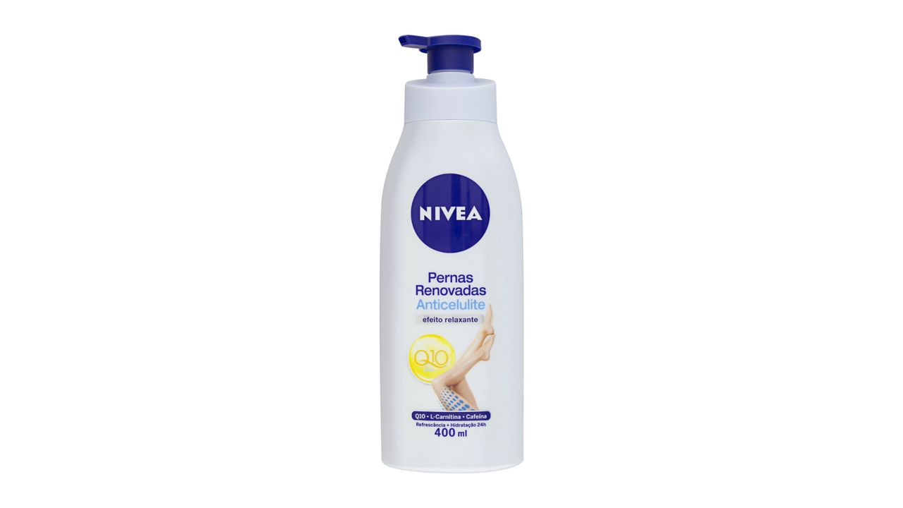 Creme para celulite Nivea Pernas Renovadas em fundo branco.