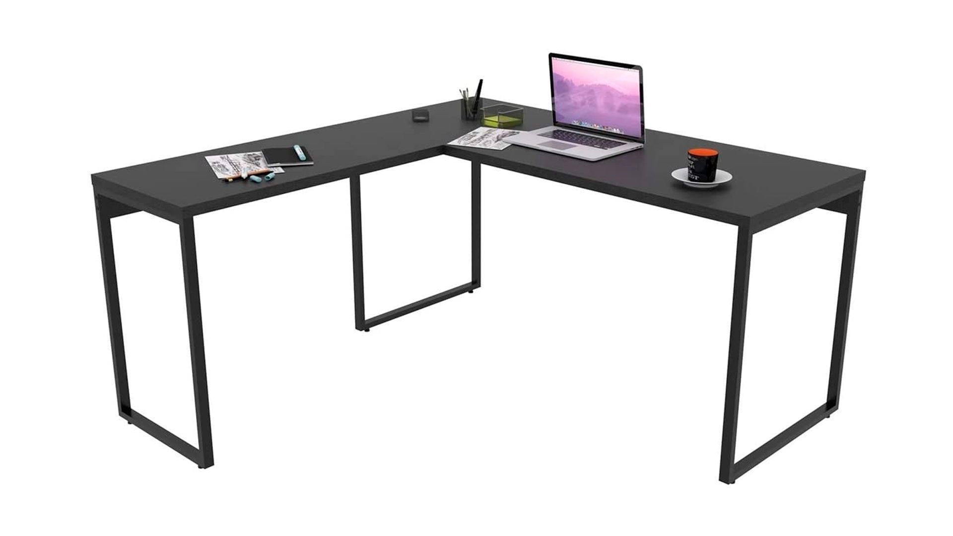 Mesa para computador Trevalla Kuadra preta em fundo branco