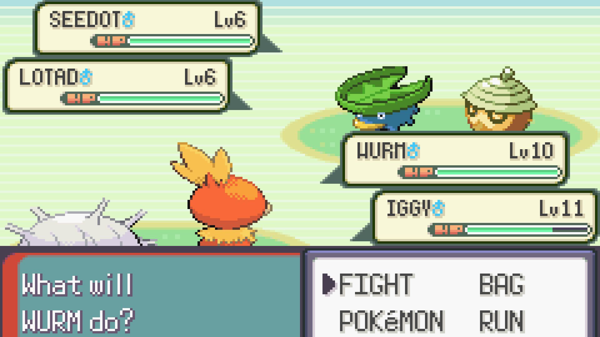 Luta pokémon em dupla no Game Boy Advance, com um Cascoon e Torchic do lado do jogador e um Lotad e Seedot do lado oponente em uma tela de grama.