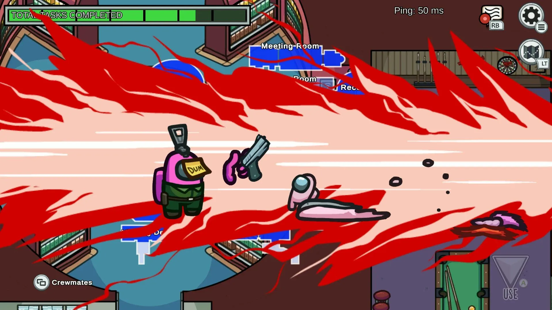 Imagem do jogo Among Us na qual um personagem impostor mata outro jogador com uma pistola