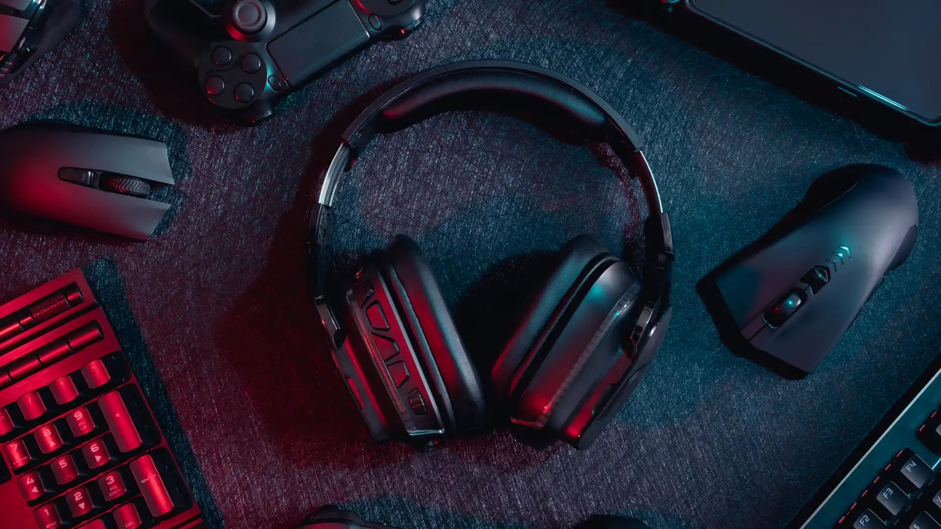 Fone De Ouvido Gamer DTS Headphone X V2.0 Experiência De Jogo