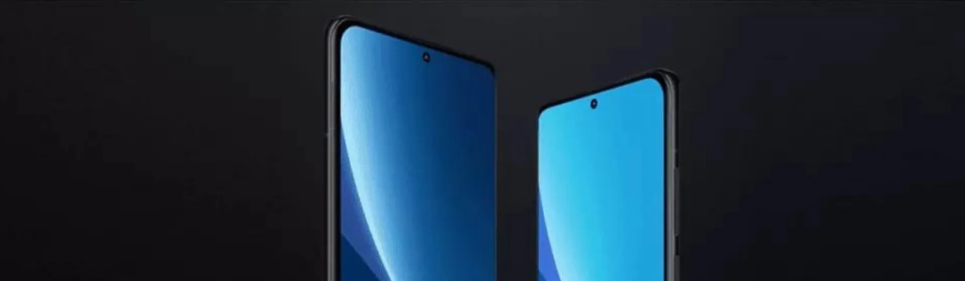 Dois Xiaomi 12 Pro exibindo parte frontal do aparelho