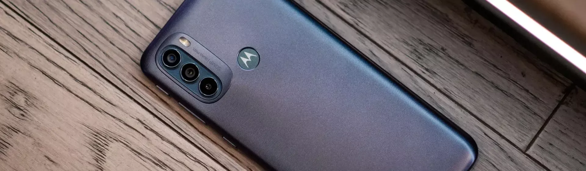 Moto G22 é bom? Veja ficha técnica e preço do celular da Motorola