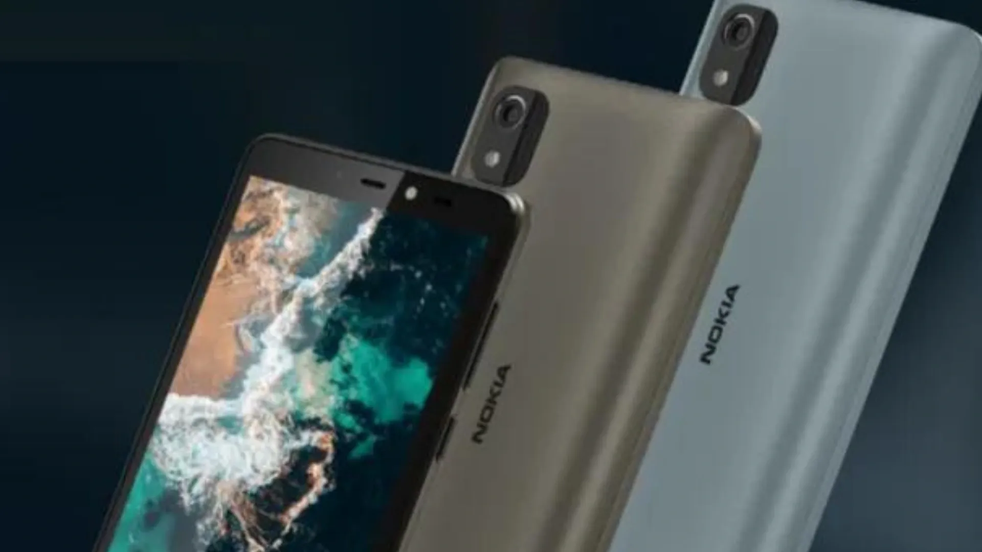 Montagem com três modelos do novo celular Nokia C2 2nd edition