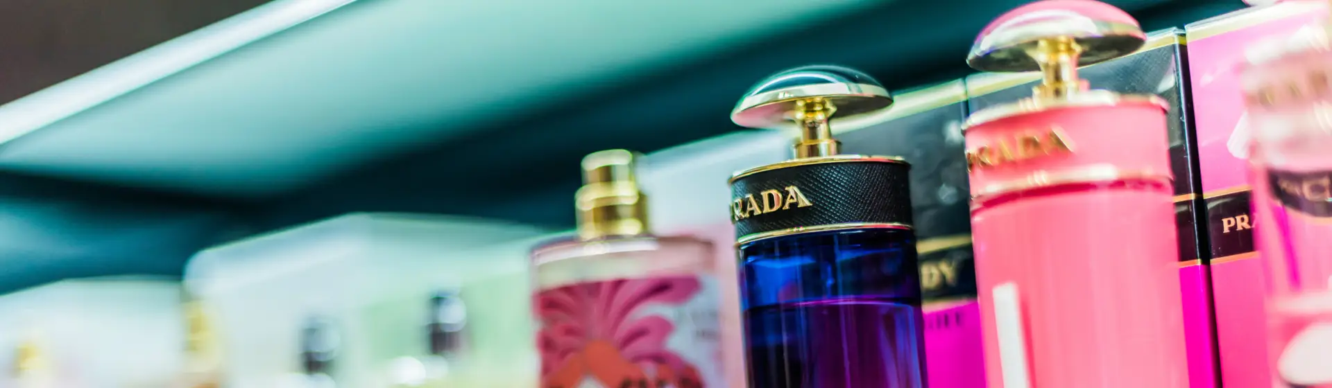 Capa do post: Perfume Prada: 8 opções masculinas e femininas
