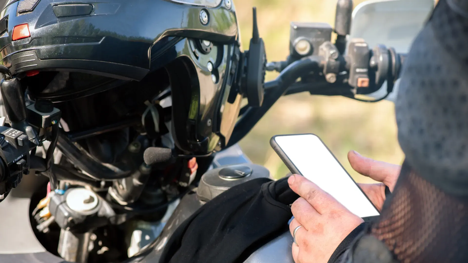 Suporte Telemóvel Moto com Capa Impermeável, Fixação Retrovisor e