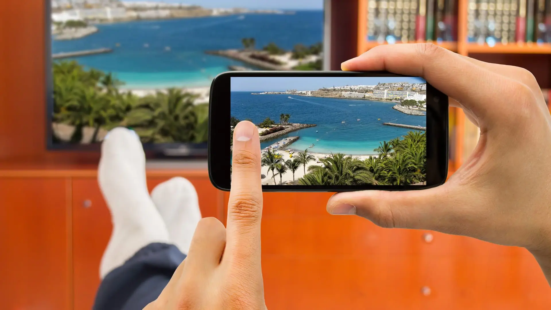 Uma das formas de como conectar o celular na TV é via Wi-Fi (Foto: Shutterstock)