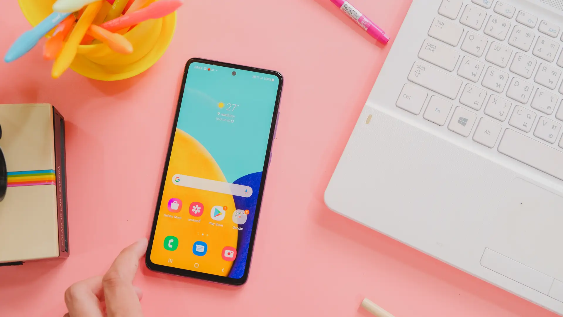 Galaxy A52 em cima da mesa