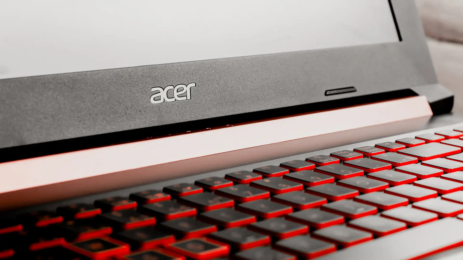 Modelo Acer mostra qual é a melhor marca de notebook