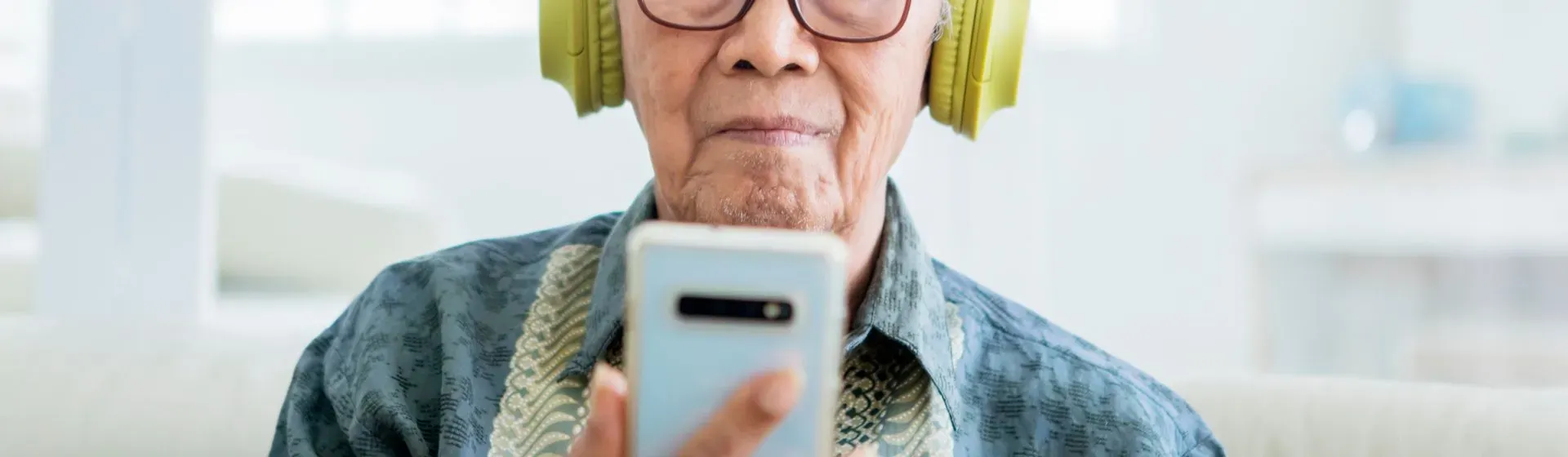 Capa do post: Celular para idoso: 10 modelos para comprar em 2023