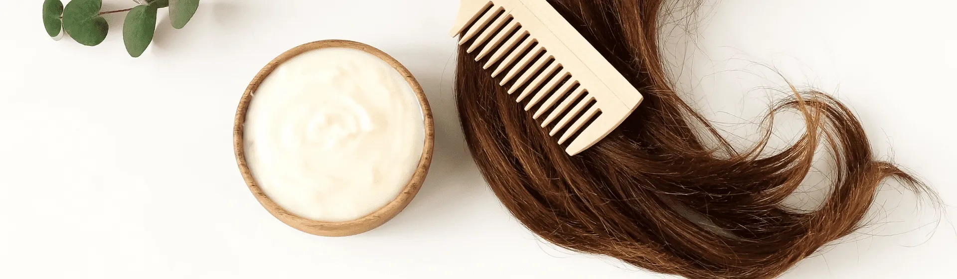 Capa do post: Como hidratar o cabelo? Passo a passo com dicas para ter fios mais saudáveis