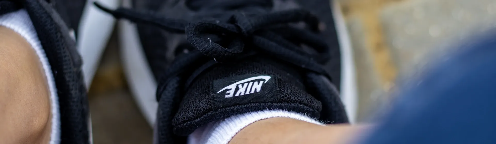 Capa do post: Tênis da Nike preto: 11 melhores modelos da marca