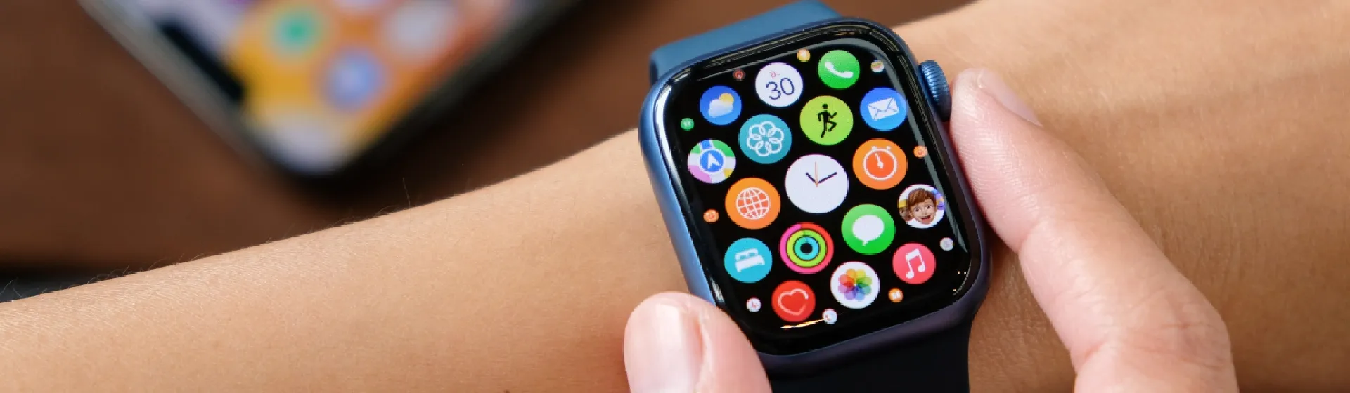 Capa do post: Apple Watch: confira a evolução até o Series 8