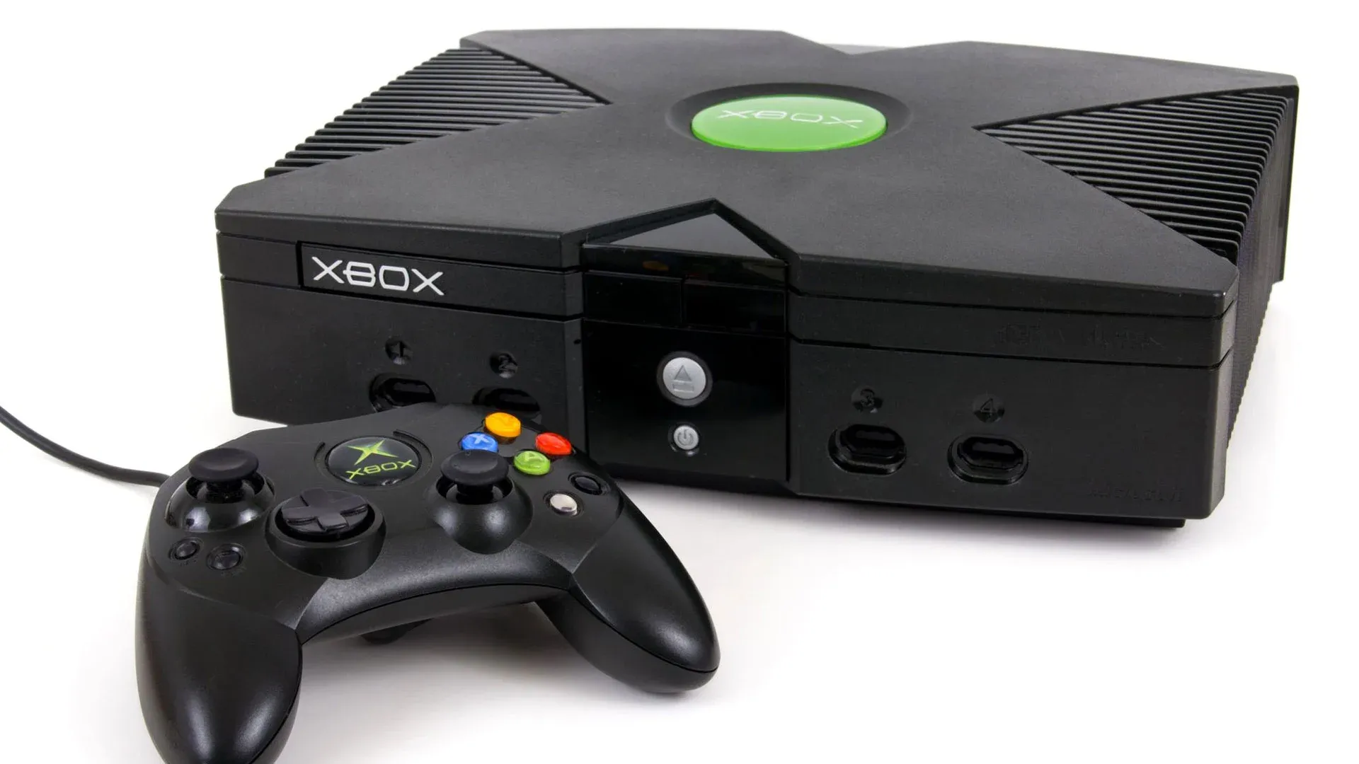 Console Xbox 360 Super Slim 4GB + 2 Controles + kinect e 3 jogos em  Promoção na Americanas