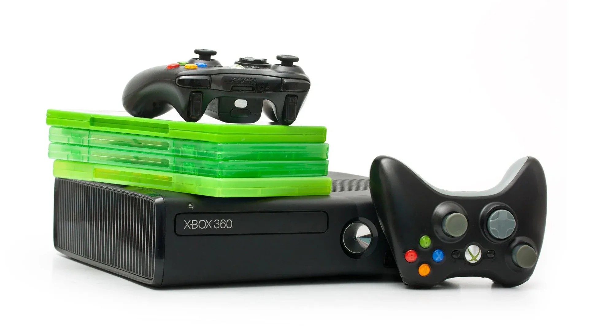 Console Xbox 360 Super Slim 4GB + 2 Controles + kinect e 3 jogos em  Promoção na Americanas