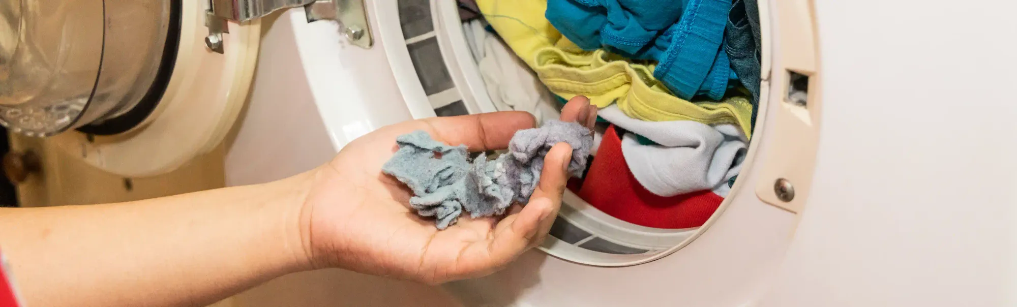 Capa do post: Tira Pelo Máquina de Lavar: o que é e como funciona?