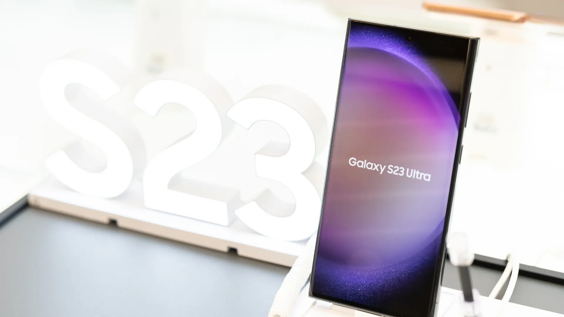 Smartphone Samsung Galaxy S23 Ultra 5G SM-S918B 256GB Câmera Quádrupla com  o Melhor Preço é no Zoom