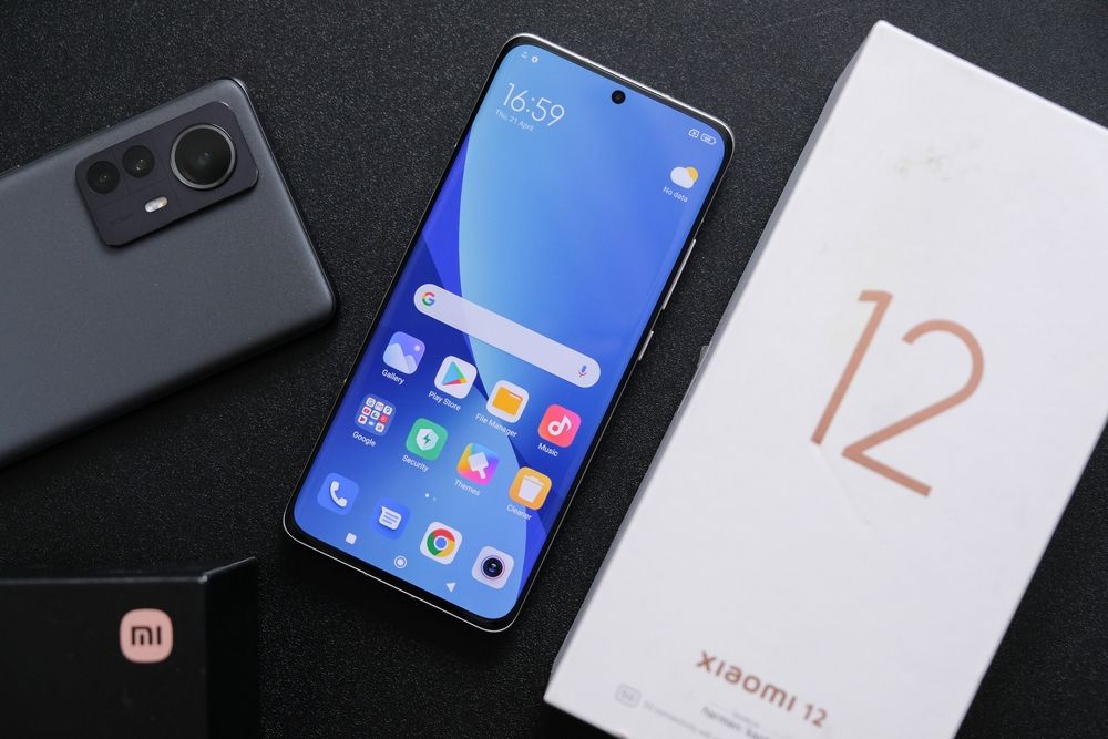 Smartphone Xiaomi 12 5G 12GB RAM 256GB Câmera Tripla em Promoção é no  Buscapé