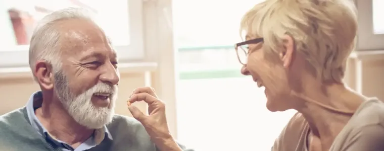 Suplemento para idosos: veja as melhores opções do mercado