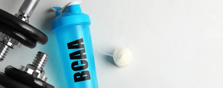 Capa do post: O que é BCAA? Saiba para que serve e quais os benefícios do suplemento