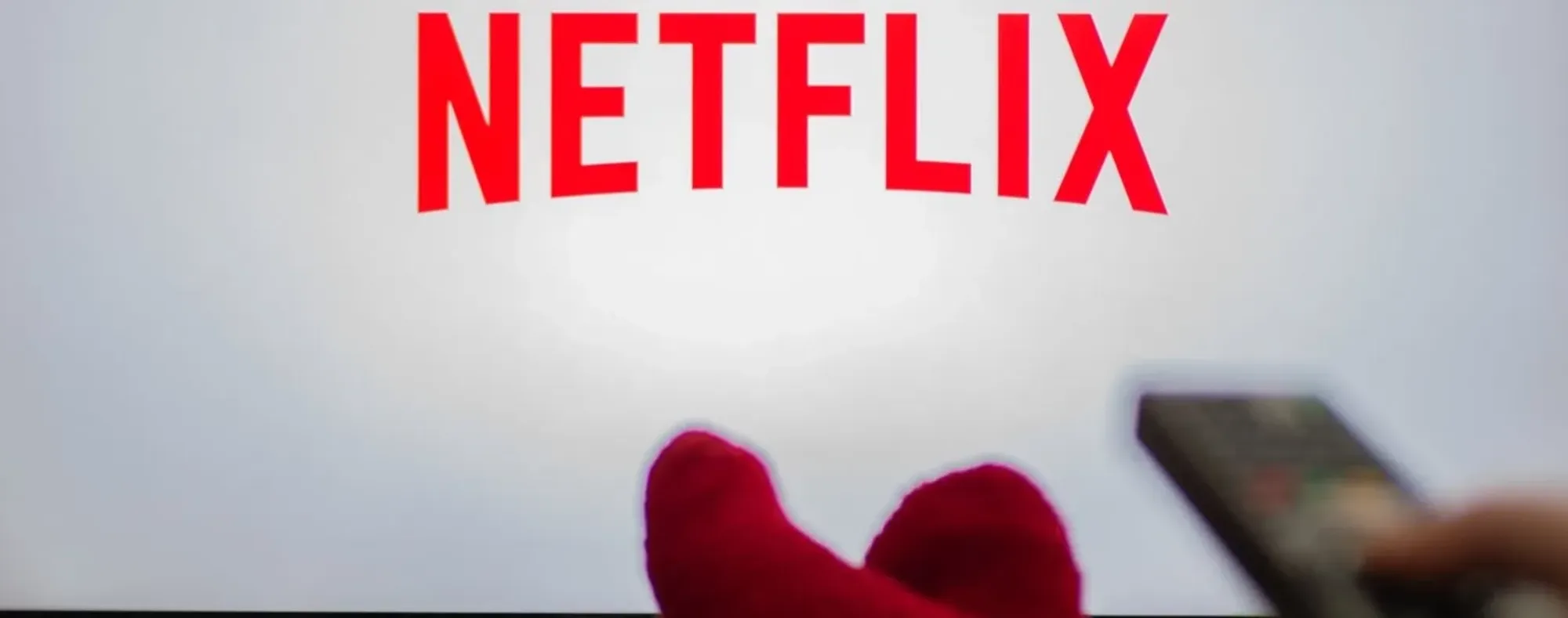 Capa do post: Como sair da Netflix na televisão?
