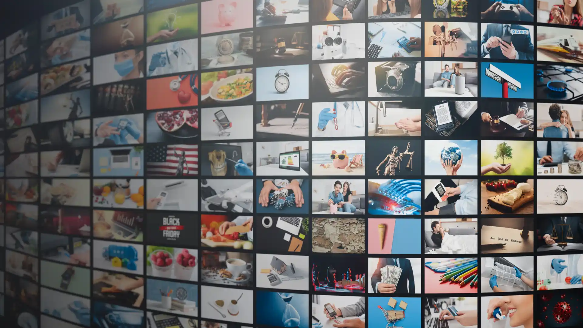 Mosaico com diversas imagens sendo compartilhadas em um fundo escuro.