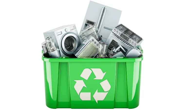 Uma caixa verde com o símbolo de reciclagem com eletrodomésticos dentro dela.
