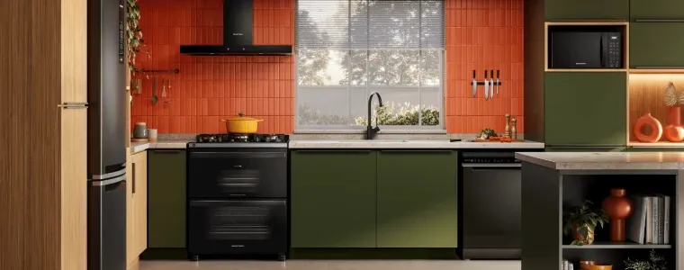 Fogão Brastemp duplo forno 5 bocas em inox com dois fornos independentes