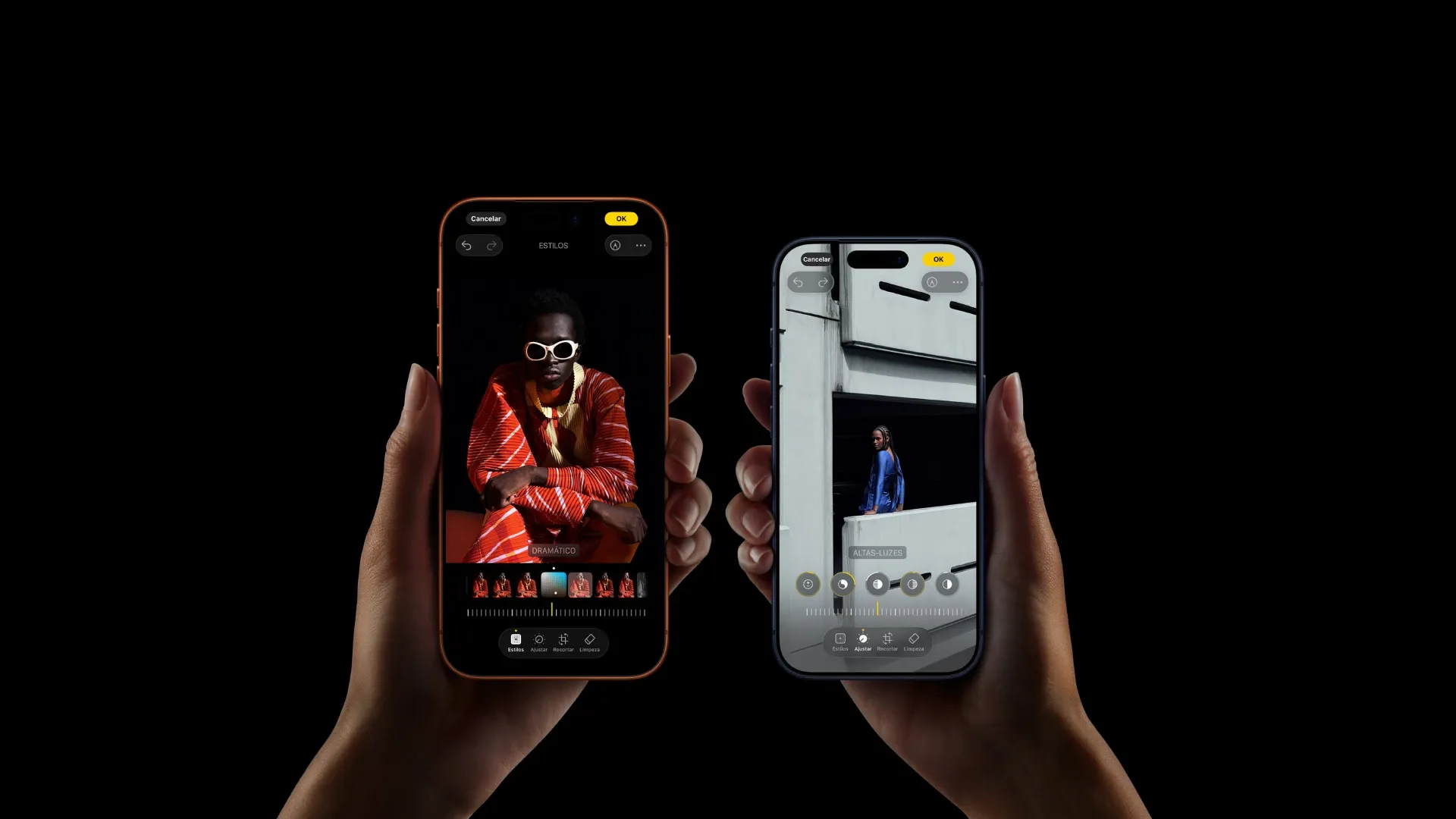 Dois iPhones 17 Pro Max nas mãos de homens com imagens de vídeos na tela