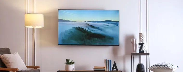 Capa do post: TV com Dolby Atmos: melhores modelos com som imersivo em 2025