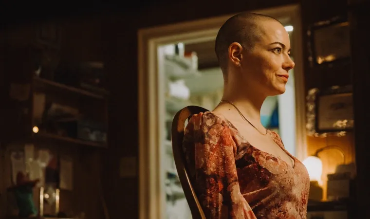 Imagem mostra filme Bugonia