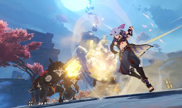 Imagem do jogo Genshin Impact mostrando o personagem Arataki Itto atacando um monstro com seus golpes 