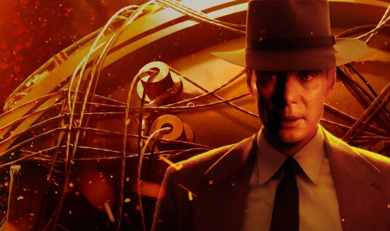 divulgação do filme Oppenheimer, mostrando um homem de chapéu e terno em tons alaranjados, com fundo abstrato de energia e luz.
