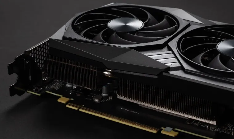 imagem com zoom em uma placa de vídeo em um cenário com fundo preto  