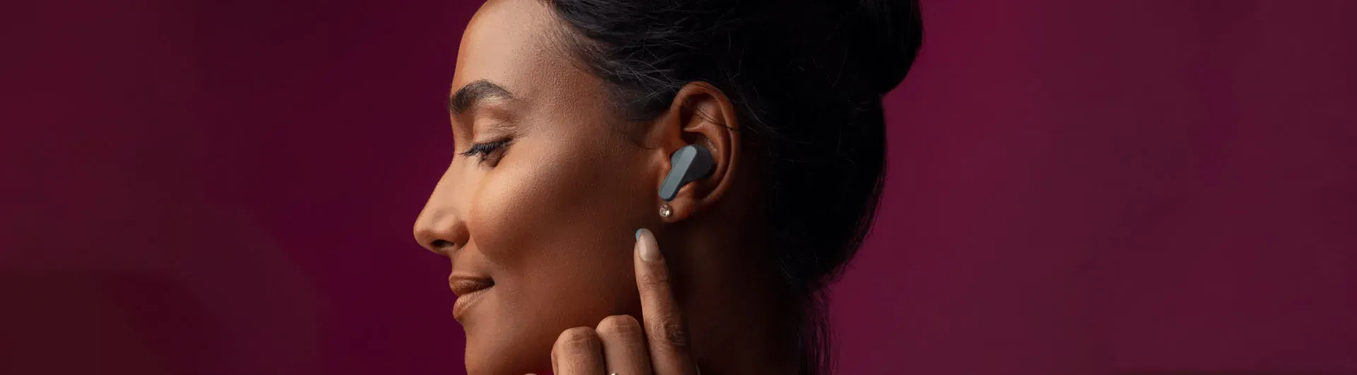 Review Moto Buds Bass: conheça o fone bluetooth custo-benefício da Motorola